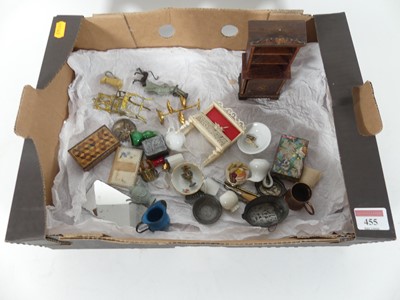 Lot 455 - A collection of doll's house furniture and...