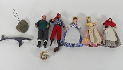 Lot 468 - A collection of Cornish Shallowpool dolls, to...