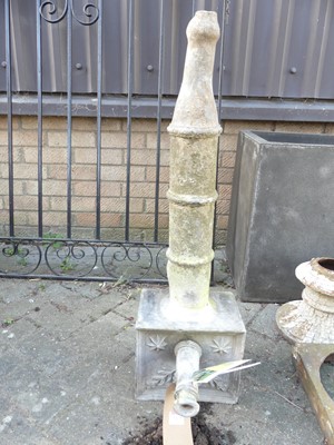 Lot 1425 - A lead rain hopper with downpipe, length 80cm