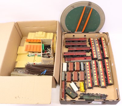 Lot 383 - Two trays containing a playworn (and in need...