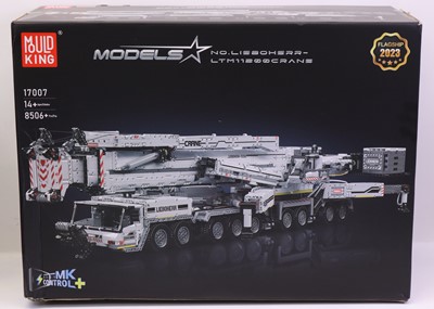 Lot 913 - Mould King Models No.17007 Liebherr LTM 11200...