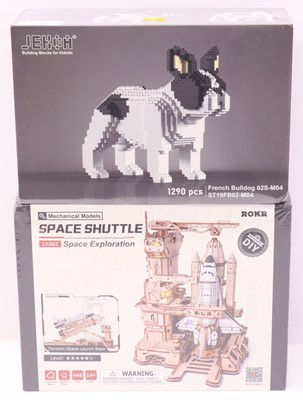 Lot 910 - Jekca Factory Sealed Building Blocks for a...