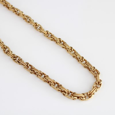 Lot 2048 - A 9ct yellow gold Byzantine style necklace,...