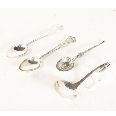 Lot 258 - A Georg Jensen No.41 pattern silver preserve...