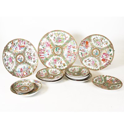 Lot 83 - A collection of 19th century Chinese Canton...