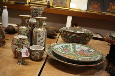 Lot 138 - A collection of Chinese Canton porcelain wares,...