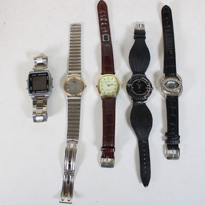 Lot 279 - A gentleman's Calvin Klein steel cased...