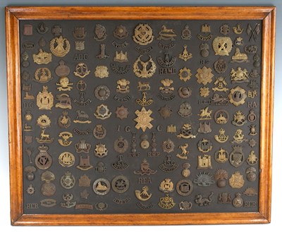 Lot 5 - A large collection of early 20th century cap...