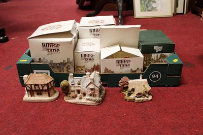 Lot 190 - Two boxes of assorted boxed Lilliput Lane...