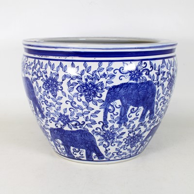 Lot 156 - A reproduction Chinese blue & white jardiniere,...