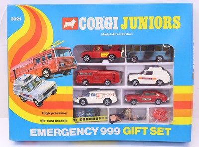 Lot 868 - Corgi Juniors No.3021 Emergency 999 Gift Set,...
