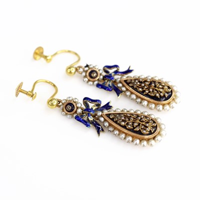 Lot 2158 - A pair of late 19th century yellow metal seed...