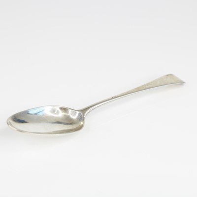 Lot 322 - A George III silver tablespoon, in the Old...