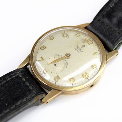 Lot 2212 - A gent's 9ct gold cased Tudor Royal manual...