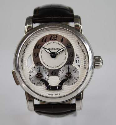 Lot 2236 - A gent's Montblanc steel cased automatic...