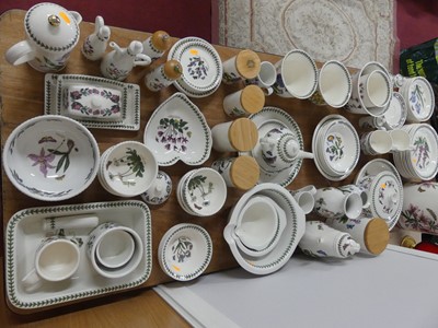 Lot 53 - A Portmeirion Botanic Garden pattern extensive...