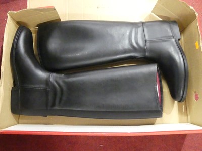 Lot 90 - A pair of Stylo rubber riding boots, UK size...