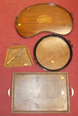 Lot 146 - An Edwardian inlaid mahogany kidney shaped...