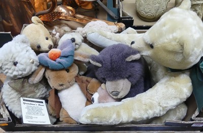 Lot 149 - A box of assorted soft toys and teddy bears to...