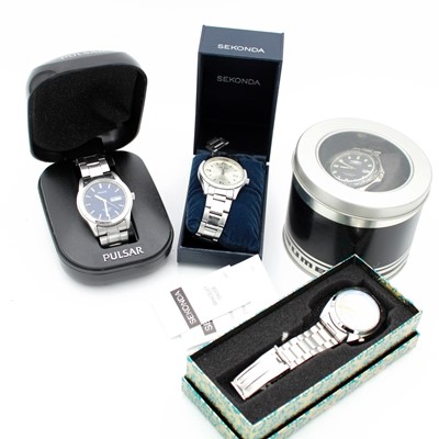 Lot 299 - A gentleman's Citizen Eco-Drive WR100 steel...