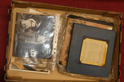 Lot 182 - A box of miscellaneous items to include a...