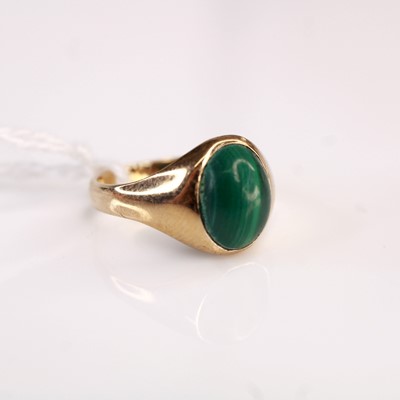 Lot 356 - A 9ct gold malachite set dress ring, size J, 2.7g