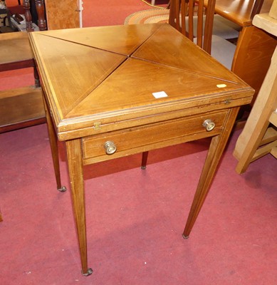 Lot 616 - An Edwardian mahogany and satinwood cross...