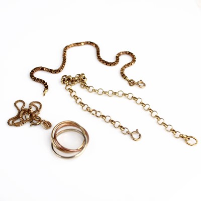 Lot 391 - A quantity of 9ct gold, to include a Russian...