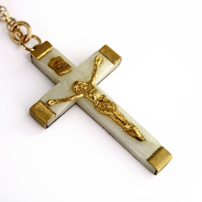 Lot 367 - A 9ct gold belcher link neck chain, 45cm, 4g,...