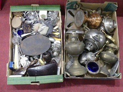 Lot 189 - Two boxes of assorted metalware to include...