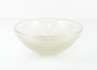 Lot 255 - René Lalique (French, 1860-1945) - a...