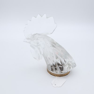 Lot 82 - A contemporary Lalique 'Tête de Coq' moulded...