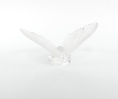 Lot 256 - A contemporary Lalique 'Aurore' moulded glass...