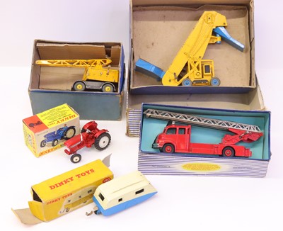 Lot 900 - Dinky Toys group of 5 playworn diecasts to...