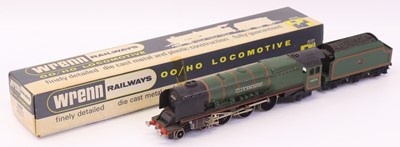 Lot 551 - Wrenn W2228 ‘City of Birmingham’ 00 gauge...