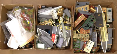 Lot 308 - Three boxes containing various 00 gauge...