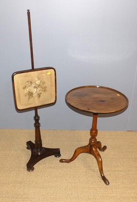 Lot 664 - An early 19th century provincial mahogany dish...