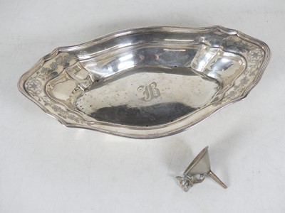 Lot 375 - An early 20th century American silver dish, of...