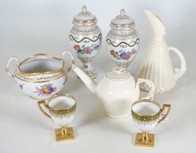 Lot 114 - A collection of ceramics, to include a pair of...