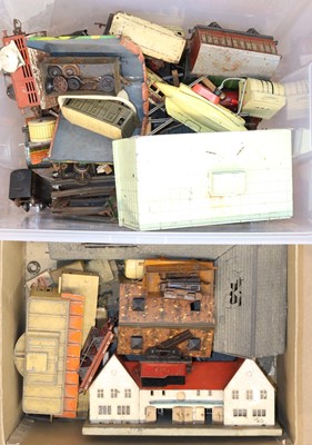 Lot 350 - Two boxes containing various vintage 0 gauge...