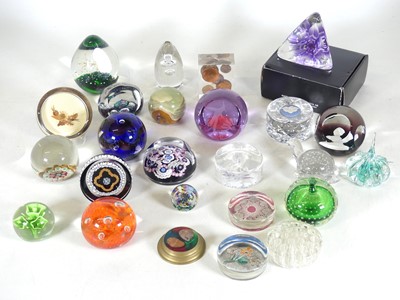 Lot 103 - A collection of paperweights, to include a...