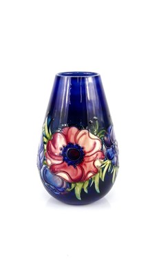 Lot 215 - A Moorcroft Anemone pattern pottery vase, of...