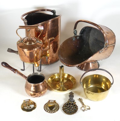 Lot 65 - A collection of metalware, to include a copper...
