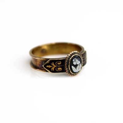 Lot 308 - An early Victorian 15ct gold and black enamel...