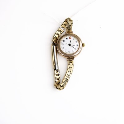 Lot 309 - A vintage lady's 9ct gold cased manual wind...