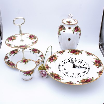 Lot 164 - A collection of Royal Albert 'Old Country...