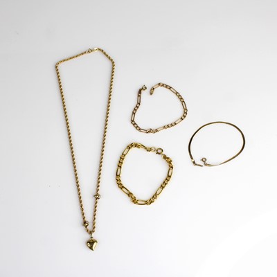 Lot 332 - A modern 9ct gold ropetwist necklace with...
