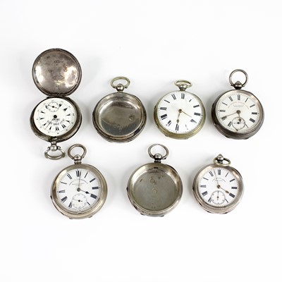 Lot 364 - Three various gents' silver cased pocket...