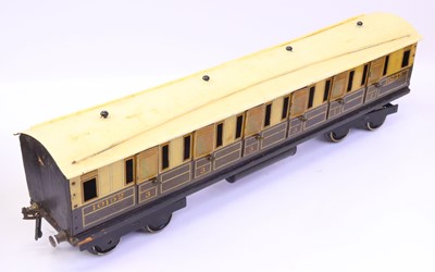 Lot 275 - Bowman C1910 0 gauge coarse scale wooden and...