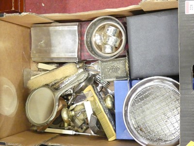 Lot 221 - A collection of silver plated wares, to...